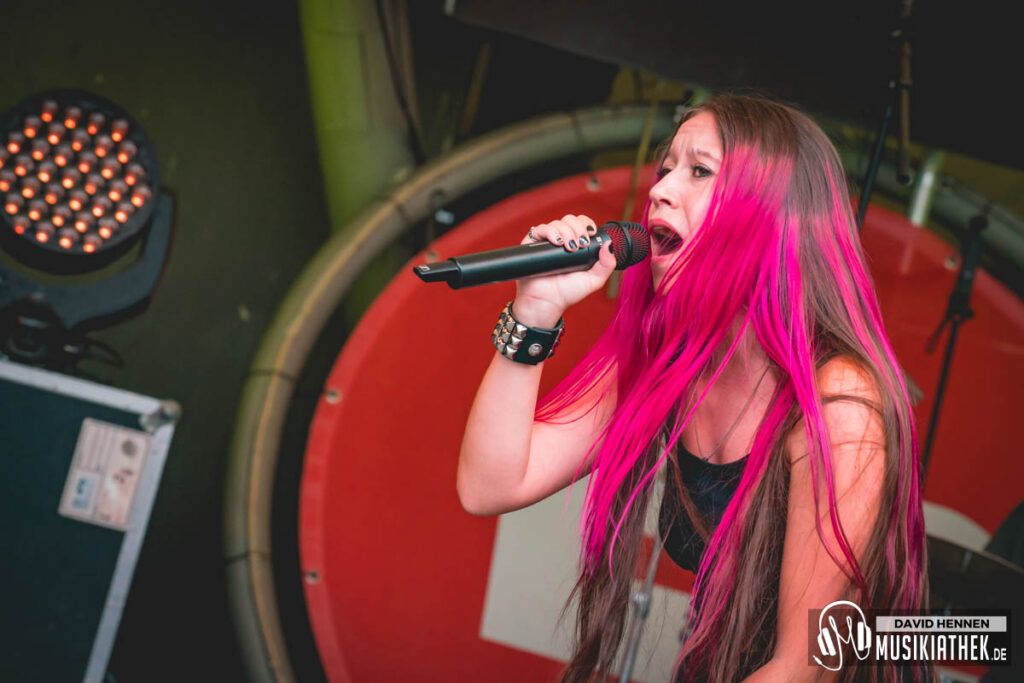 Sarah-Huebers-by-David-Hennen-Musikiathek-6